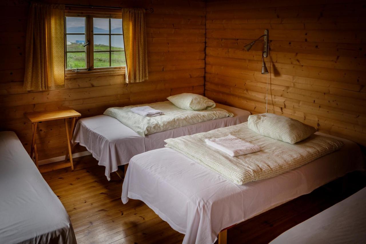 Ósar Hostel Tjörn Exteriör bild